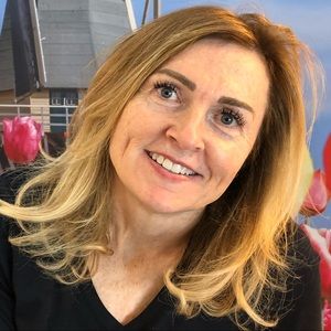 Meet your Posher, Cheryl